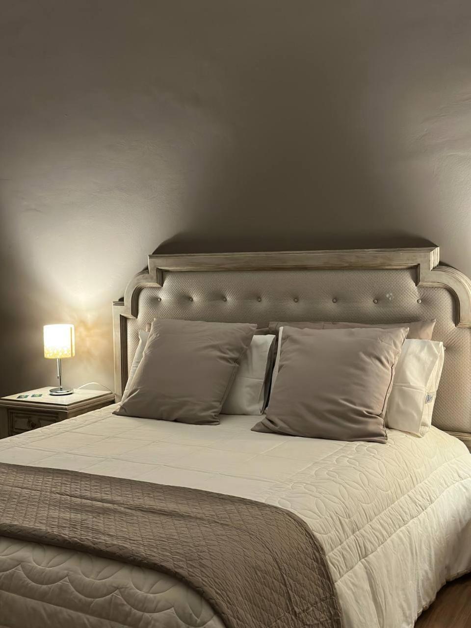 Al Borgo Apartment カターニア エクステリア 写真
